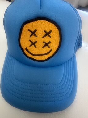 MAISON ARTICLE EMBROIDERED HAT